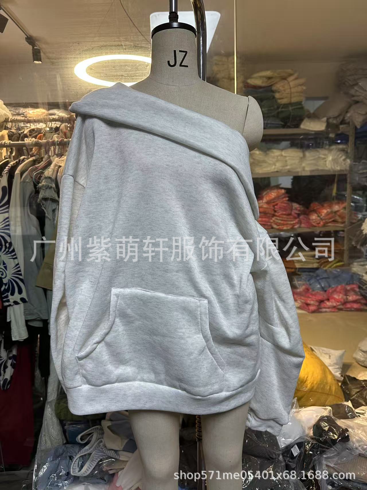 2025 Flame Integrated Velvet Hoodies 2025 Autumn Sweatshirt New Product Casual Short Women's Hoodie