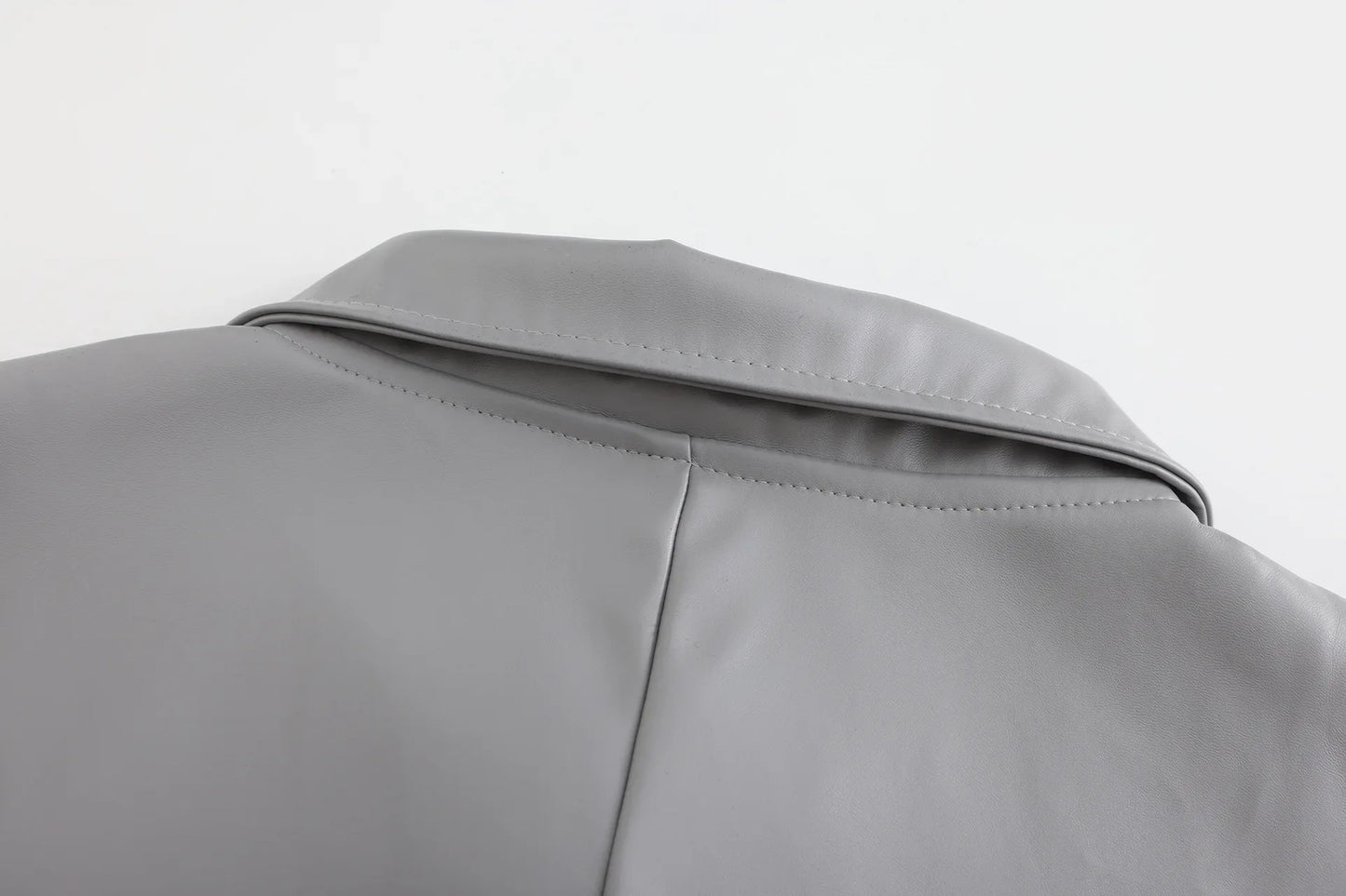 2026 New Men's Long Leather Jackets Goth Punk Button Trench Coat Solid Lapel Collar Long Pu Windbreaker Winter Leather Coats