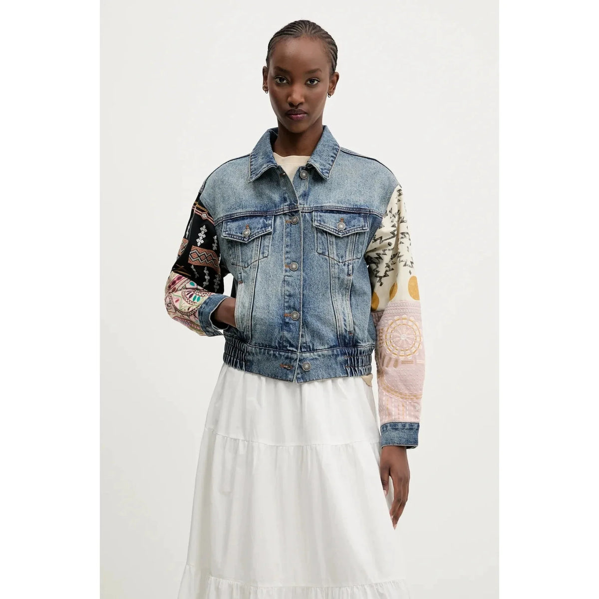 Spanish original light luxury women's jacket, sandwashed, distressed, spliced, jacquard embroidered, loose denim jacket
