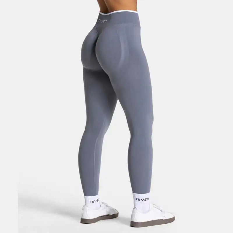 TEVEO Women's Seamless Gym Solid Sports Ignite Short White Waist Tight High Waist Hip Lifting Yoga Pants Running Sports Shorts