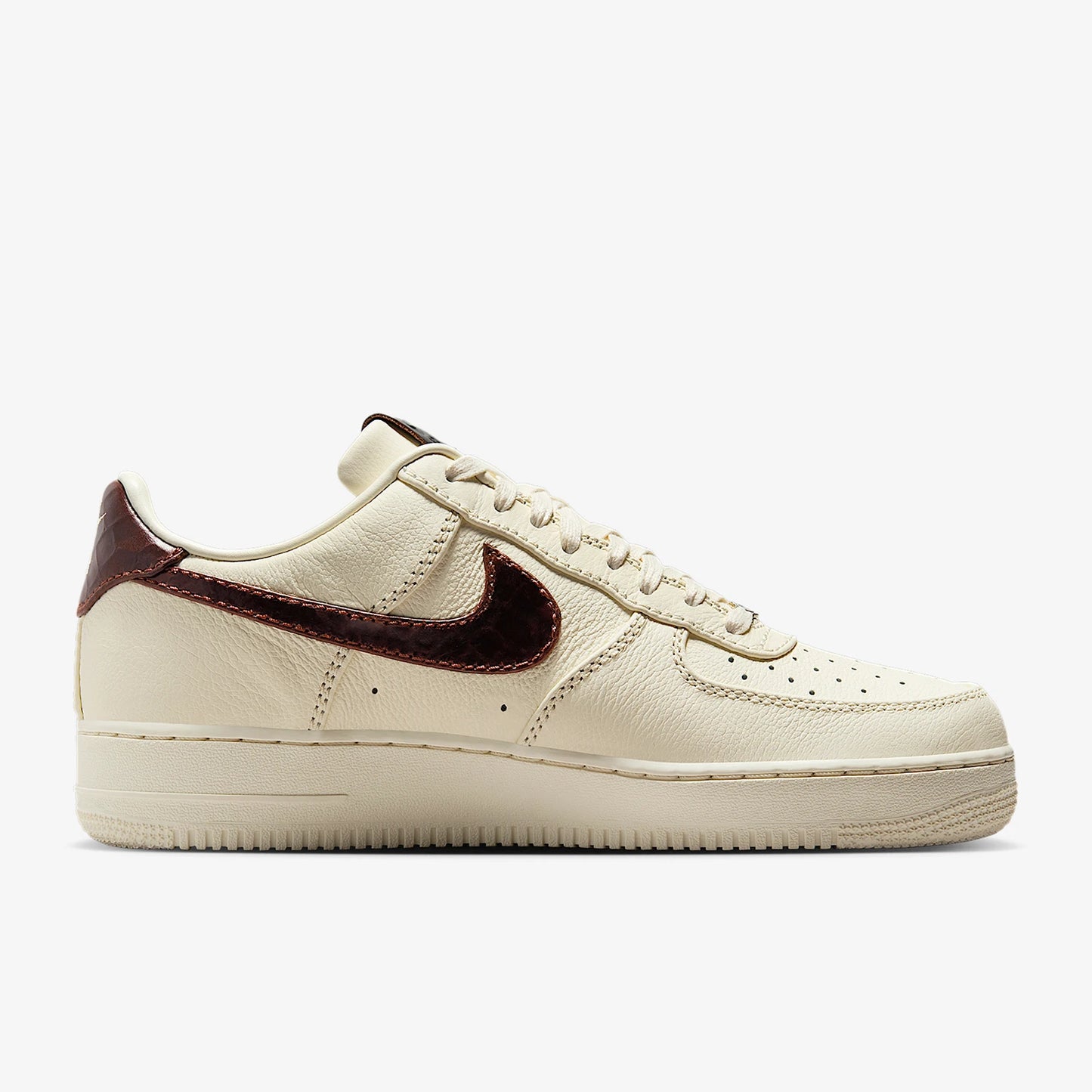 Nike genuine Air Force 1 men's classic lightweight breathable board shoes IH7332-001