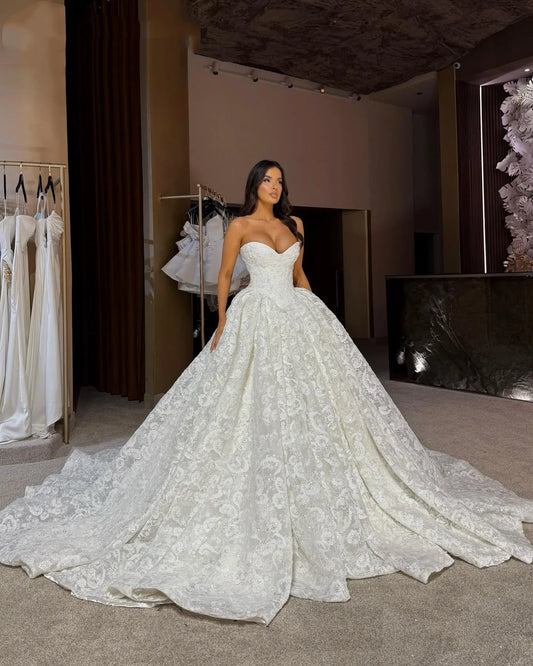 Customized New Elegant Floral Wedding Dresses Garden Sleeveless Wedding Gowns With Court Train Bridal Gowns Vestido Blanco