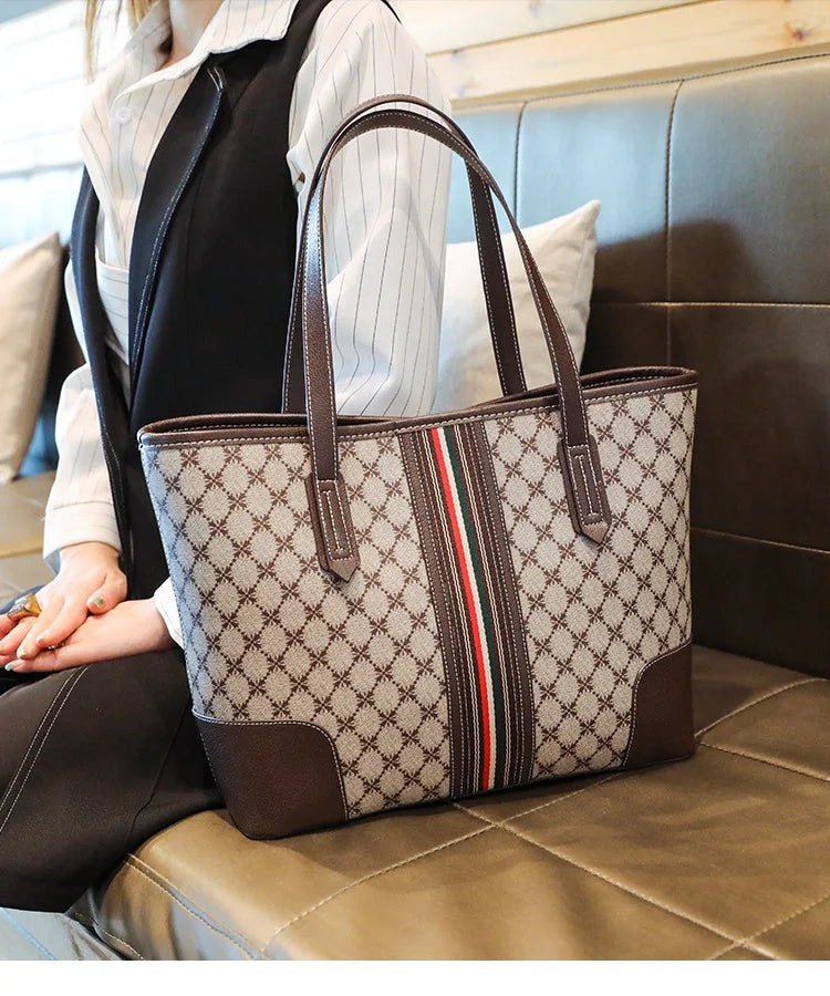 New Fashion Women's Tote Bag Trend Brand Retro Printed Shoulder Bag Large Capacity Elegant Commuter Bag Designer Luxury Handbag