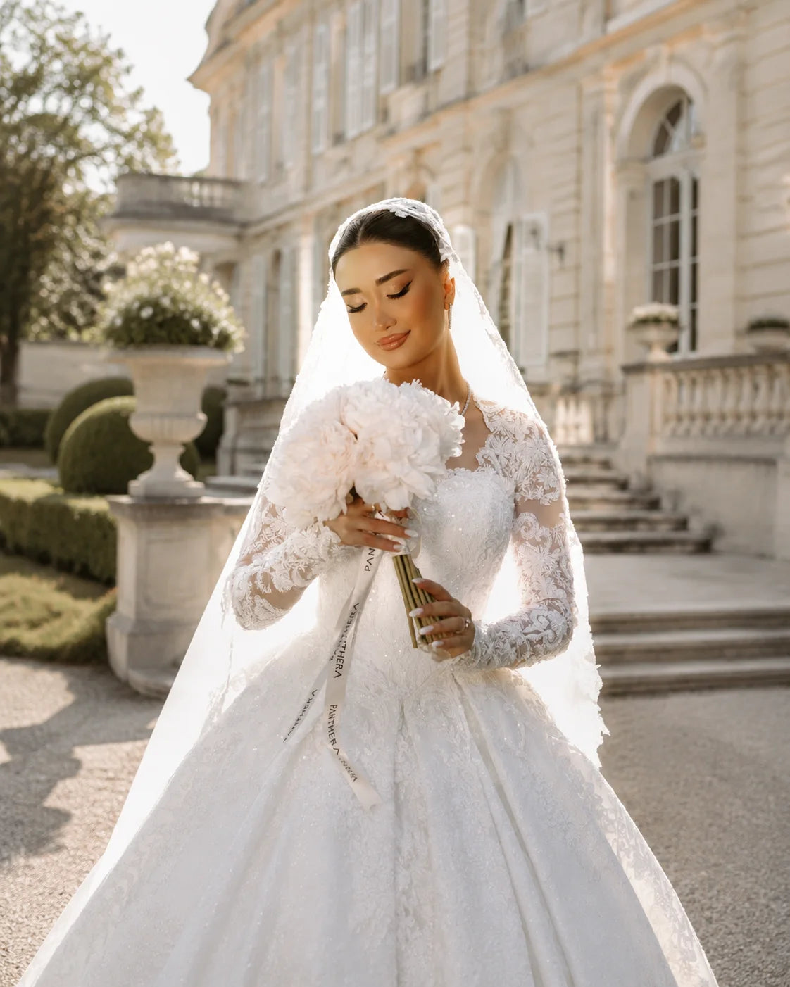 Elegant Off Shoulder Lace Wedding Dress Long Sleeves Cathedral Train Bridal Gown Luxury Veil Princess Vestido De Novia Bride