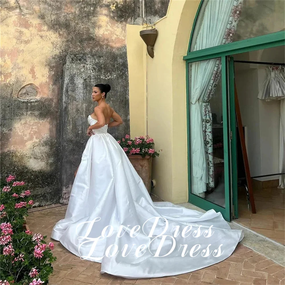 Customized Simple Stain Strapless Pleats A-Line High Side Slit Wedding Dress Pastoral Sleeveless Boat Neck Backless Lace Up 2026