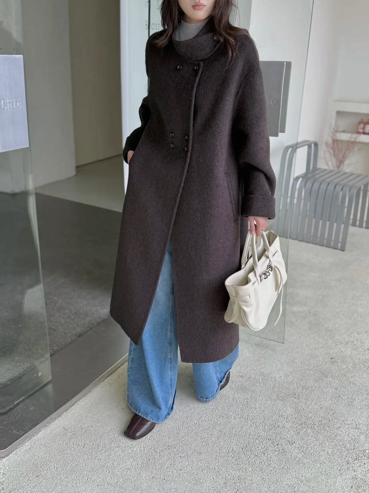 Ladies' 100% wool coat, high-end slimming stand up collar, double breasted loose long woolen coat, autumn and winter bestseller