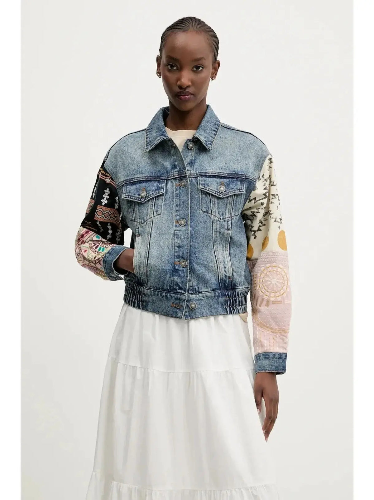 Spanish original light luxury women's jacket, sandwashed, distressed, spliced, jacquard embroidered, loose denim jacket