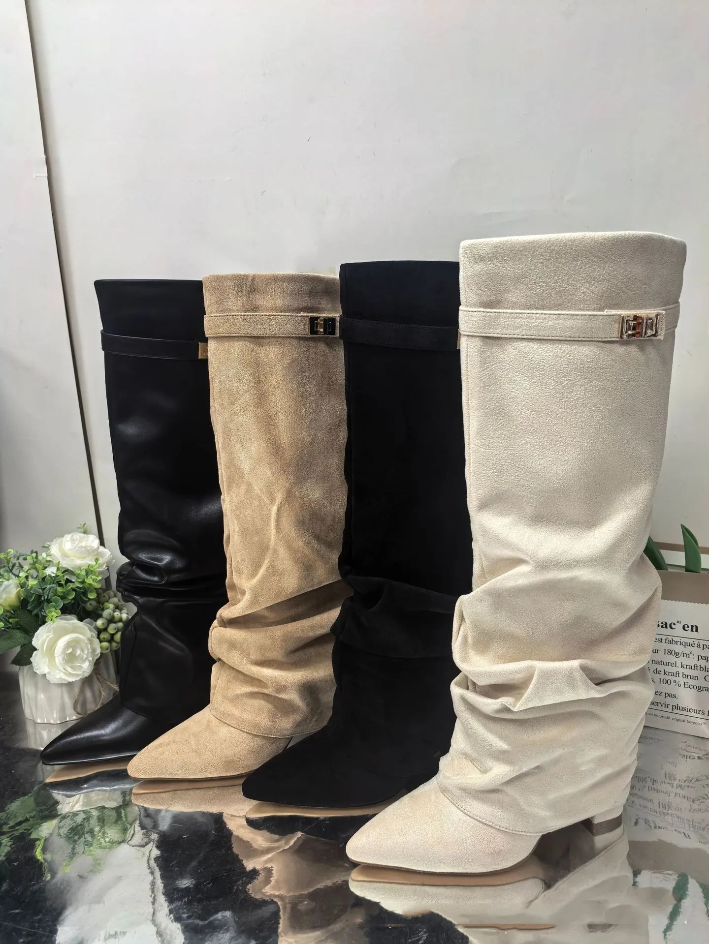 Autumn and Winter New Pointed Metal Buckle Knee High Women's Boots, Thick High-heeled Pants Boots, Fashionable Mid Leg Boots