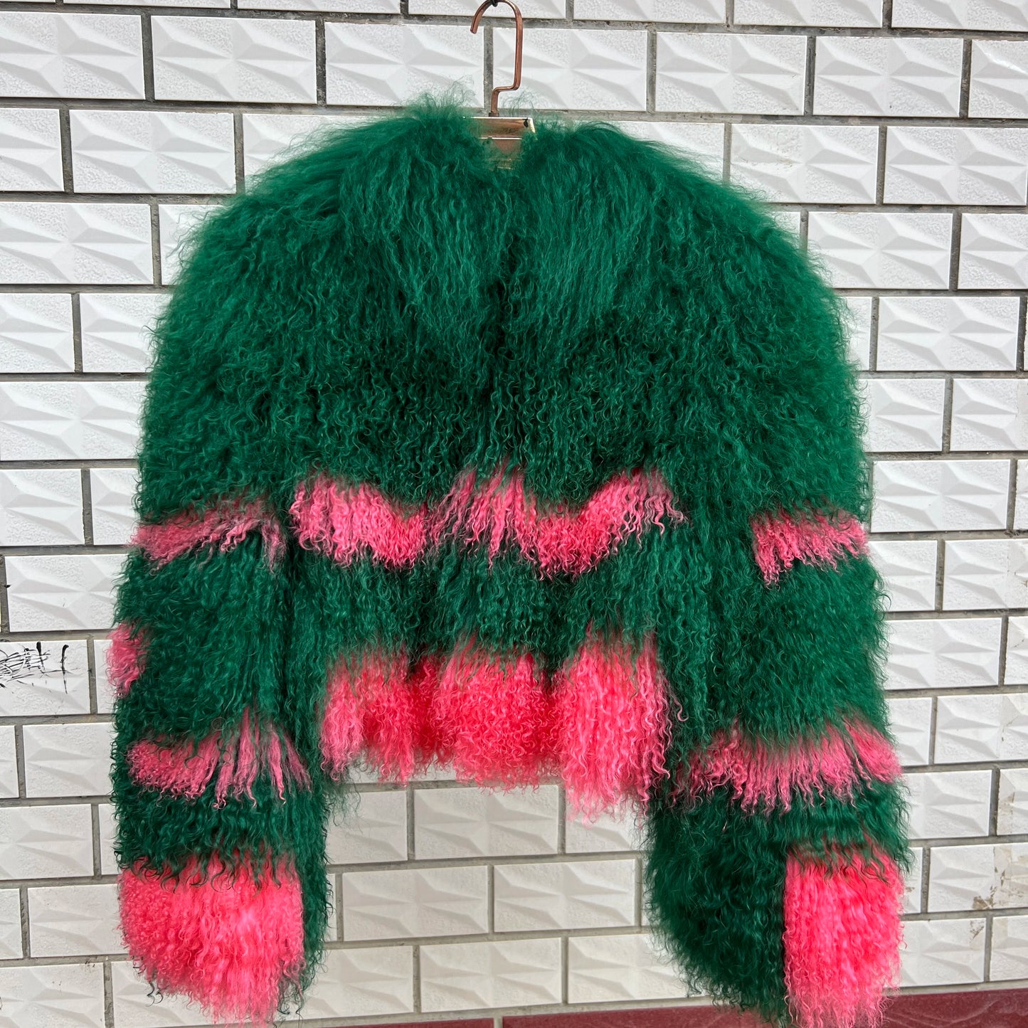 Aulande New Women Winter 100% Real Fur Mongolian Sheepskin Coats Short  40 CM Standing Coller Fashion High Quality Sheep Jacket