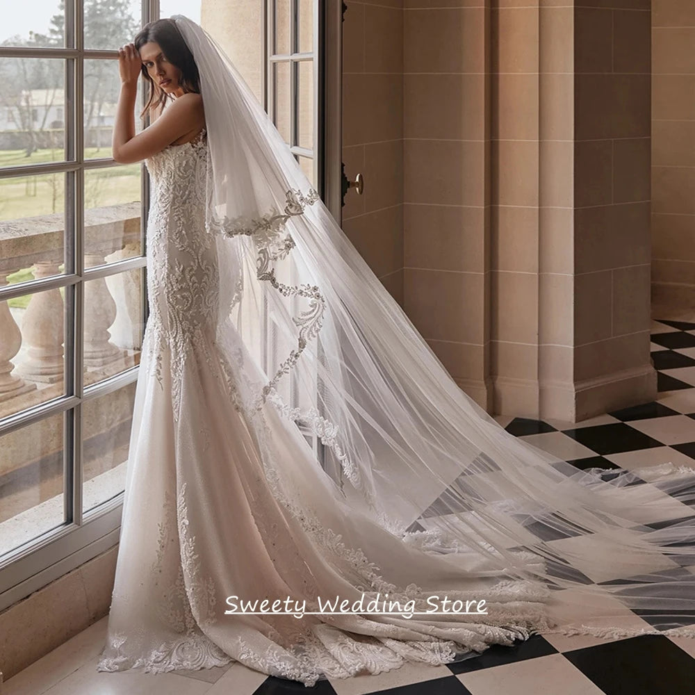 Customized Woman Bridal Dresses for Wedding Sexy V Neck Spaghetti Strapls Beading Lace Applique Mermaid Wedding Gown