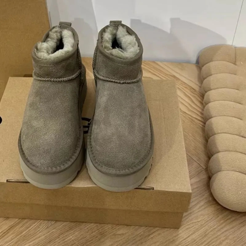 Women shoes high quality cheap 2026 cowhide fashion ankle woman artificial plush snow boots warm shoes large size 42
