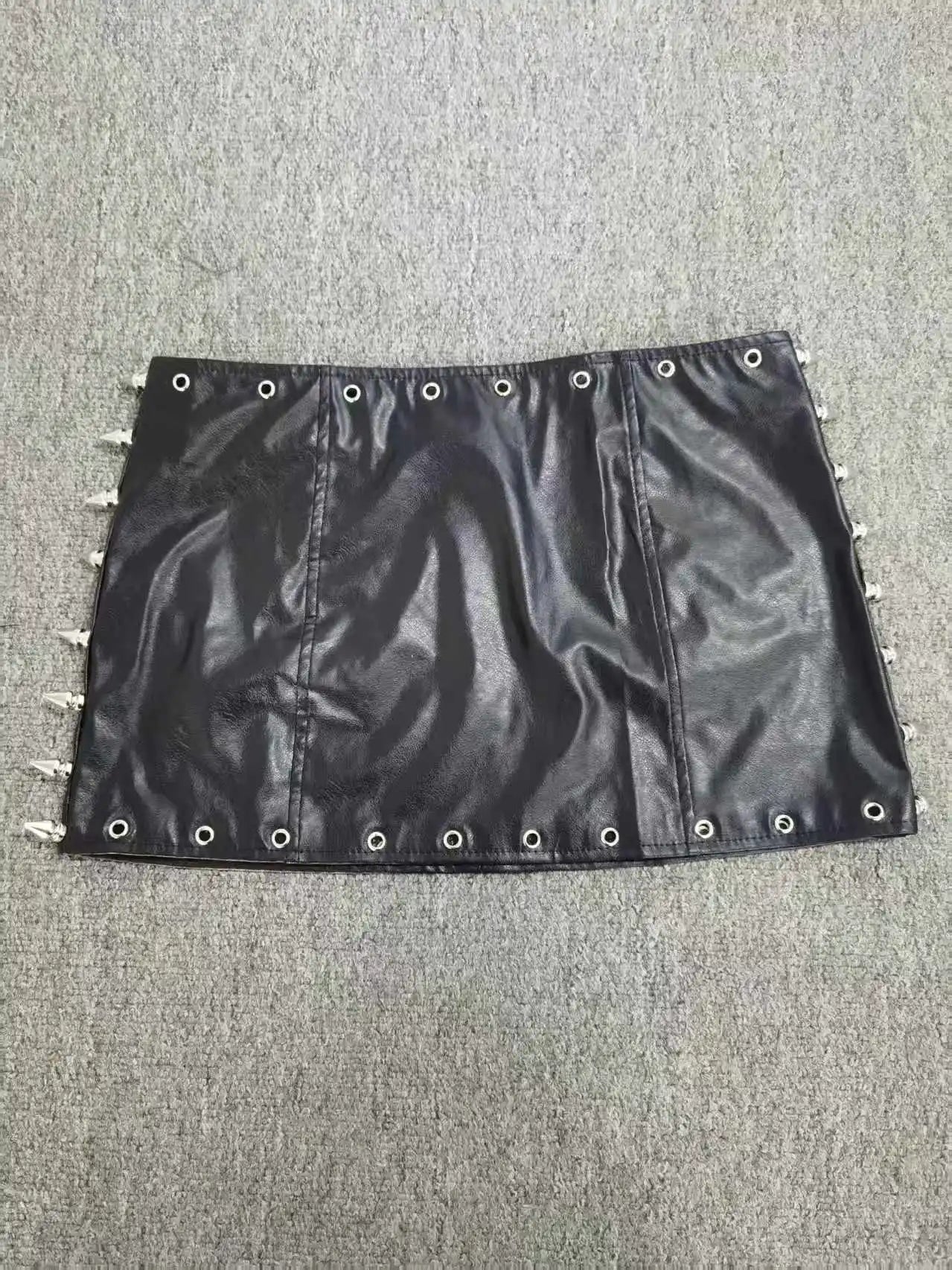 Punk Rock Leather Mini Skirt Women Y2K Studded Low Waist Bodycon Pencil Skirt Edgy Biker Chic Vintage American Retro Hot Sale