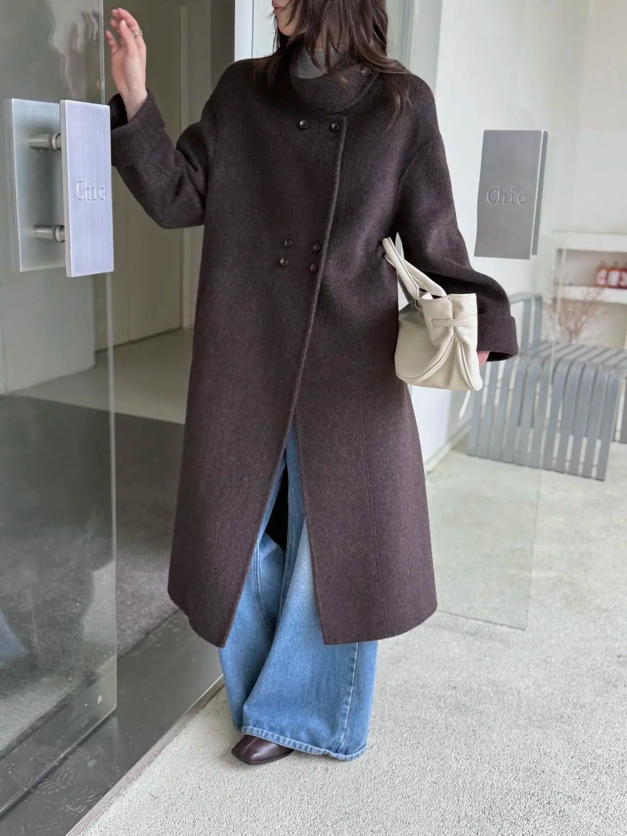 Ladies' 100% wool coat, high-end slimming stand up collar, double breasted loose long woolen coat, autumn and winter bestseller