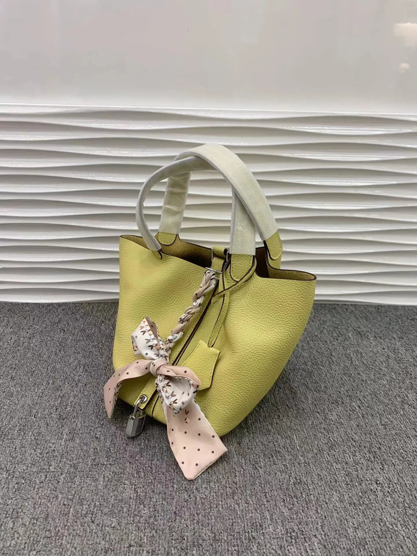 Fashion Classic Womens Bucket Bags Leather Lady Hand Bags High Quality Genuine Leather Luxury Ladies Top Handle Handbags