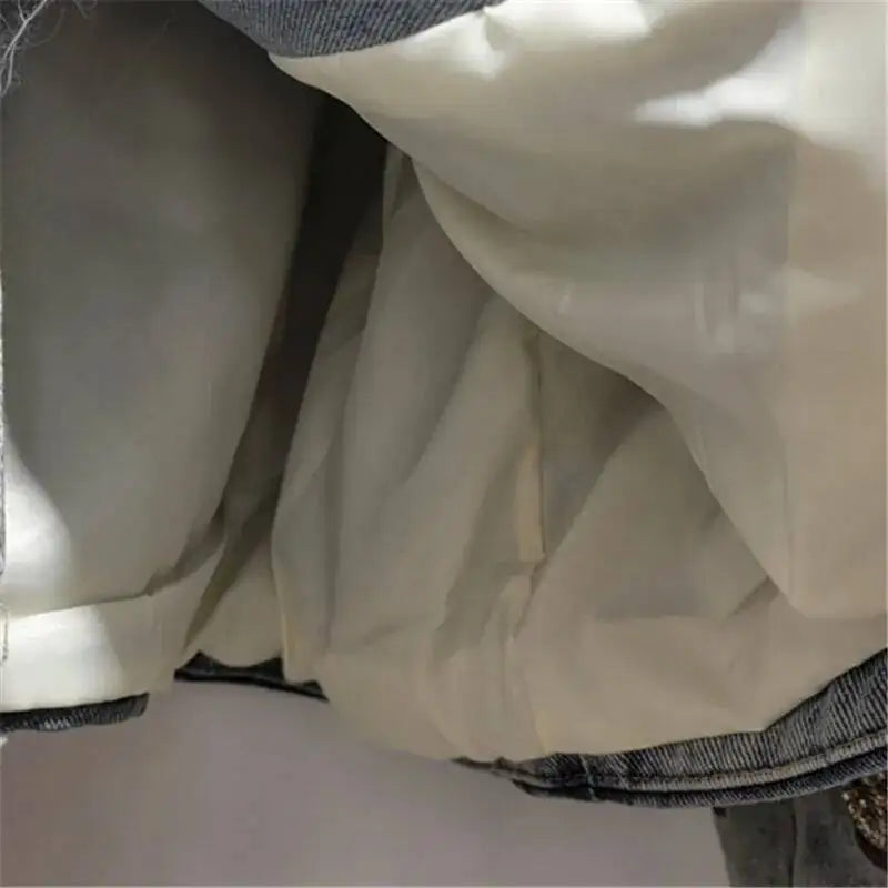 DEAT Women's Denim Coat Luxury Colorful Sequins O-neck Embroidery Single Breasted Jackets 2026 Autumn New Fashion 29A8728