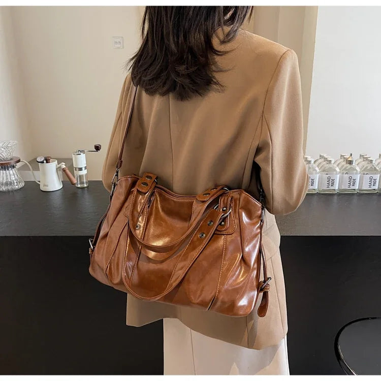 Large Capacity PU Shoulder Bag Rivet Buckle Thread Solid Casual Tote Crossbody Bag 2025 Hot Sale Bags for Women Bolsas Femininas