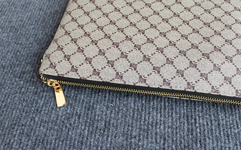 Fashion Men's Bag Trend Brand Casual Versatile Envelope Bag High Quality Sports Shoulder Crossbody Bag Designer Luxury Handbags