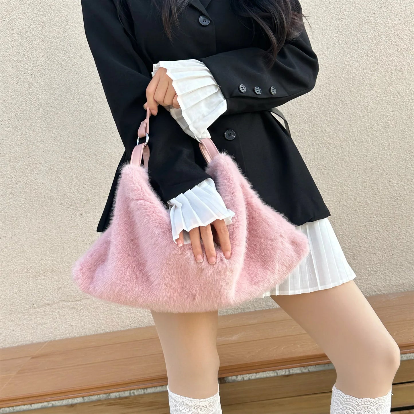 Women's Plush Crossbody Bag Single Shoulder Handbag Large Capacity Casual Autumn Winter Fur Bag Fashionable All-Match Bag