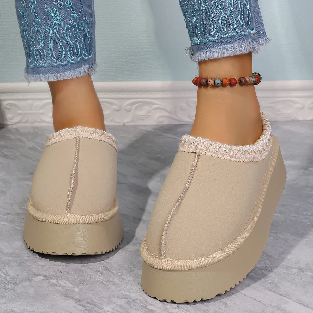 Snow Boots Women 2026 Winter New Short Cashmere Warm Thick-soled Shoes Without Heels Wool Half Slippers Women's Cotton Shoes