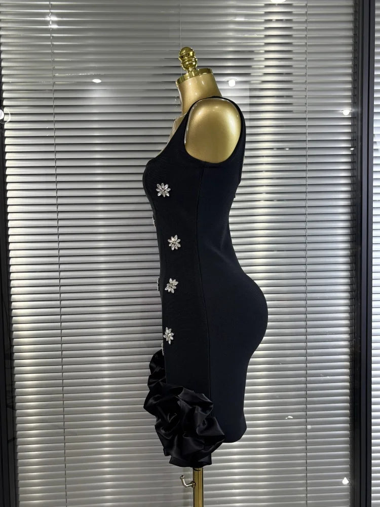 Hot Sale Women Sleeveless Sexy Shinning Rhinestones Ruffles Bodycon Mini Bandage Dress Celebrate Nightlcub Party Outfit Vestido