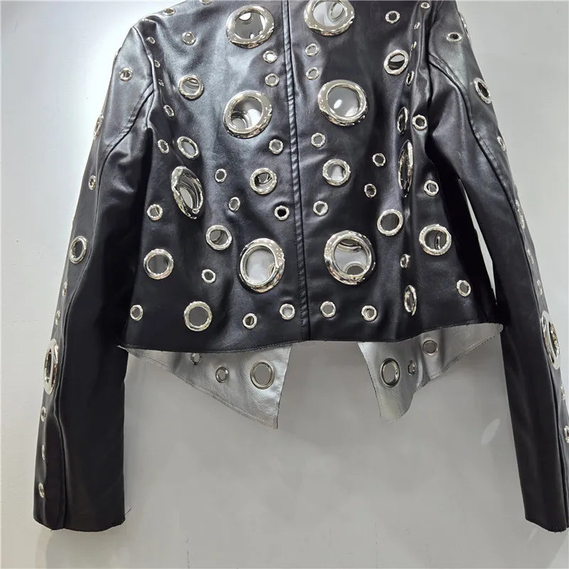 DEAT 2026 Autumn High Street Style Hollow Out Ring Short PU Leather Jacket For Women Stand-up Collar Long Sleeve Coats 29A9499