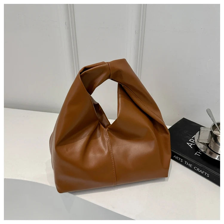 Elegant Folded Cloud Women's Handbag Trendy Minimalist PU Leather Tote Bag Soft Surface Magnetic Buckle Closure Casual Use