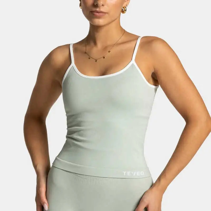 TEVEO Women's Seamless Gym Solid Sports Ignite Short White Waist Tight High Waist Hip Lifting Yoga Pants Running Sports Shorts