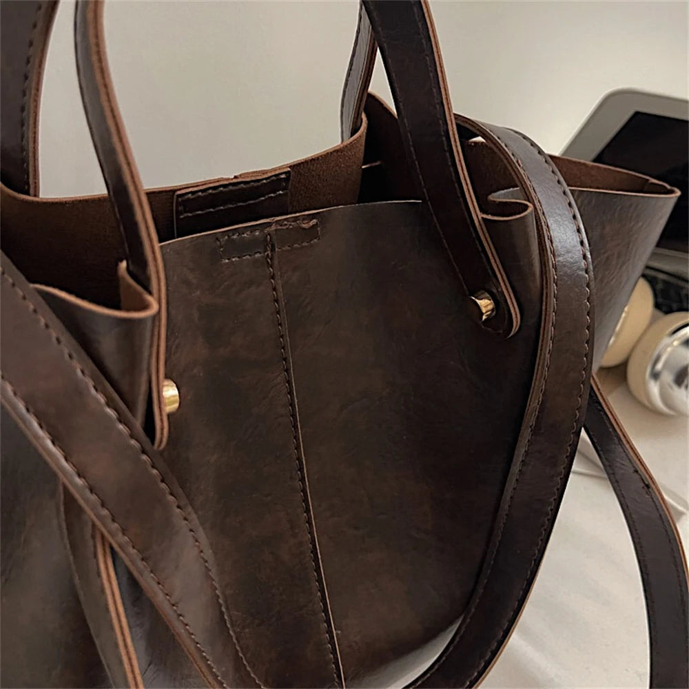 Transformable Shoulder Tote Bags For Women 2025 Latest Luxury Designer Handbags Soft PU Leather Large Capacity Shopper Tote Bag