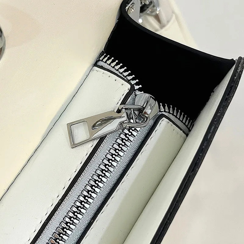 Trendy Commuter Women's Shoulder Bag Fashionable Letter Print Simple Urban Style PU Material Medium Size Zipper Opening Cross...