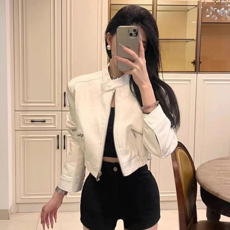 2025 Autumn New Handsome Versatile Short Motorcycle Jacket Top High Waist PU Leather Jacket for Women  Faux Fur Coat