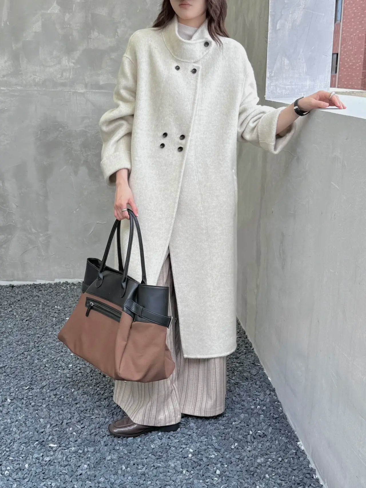 Ladies' 100% wool coat, high-end slimming stand up collar, double breasted loose long woolen coat, autumn and winter bestseller