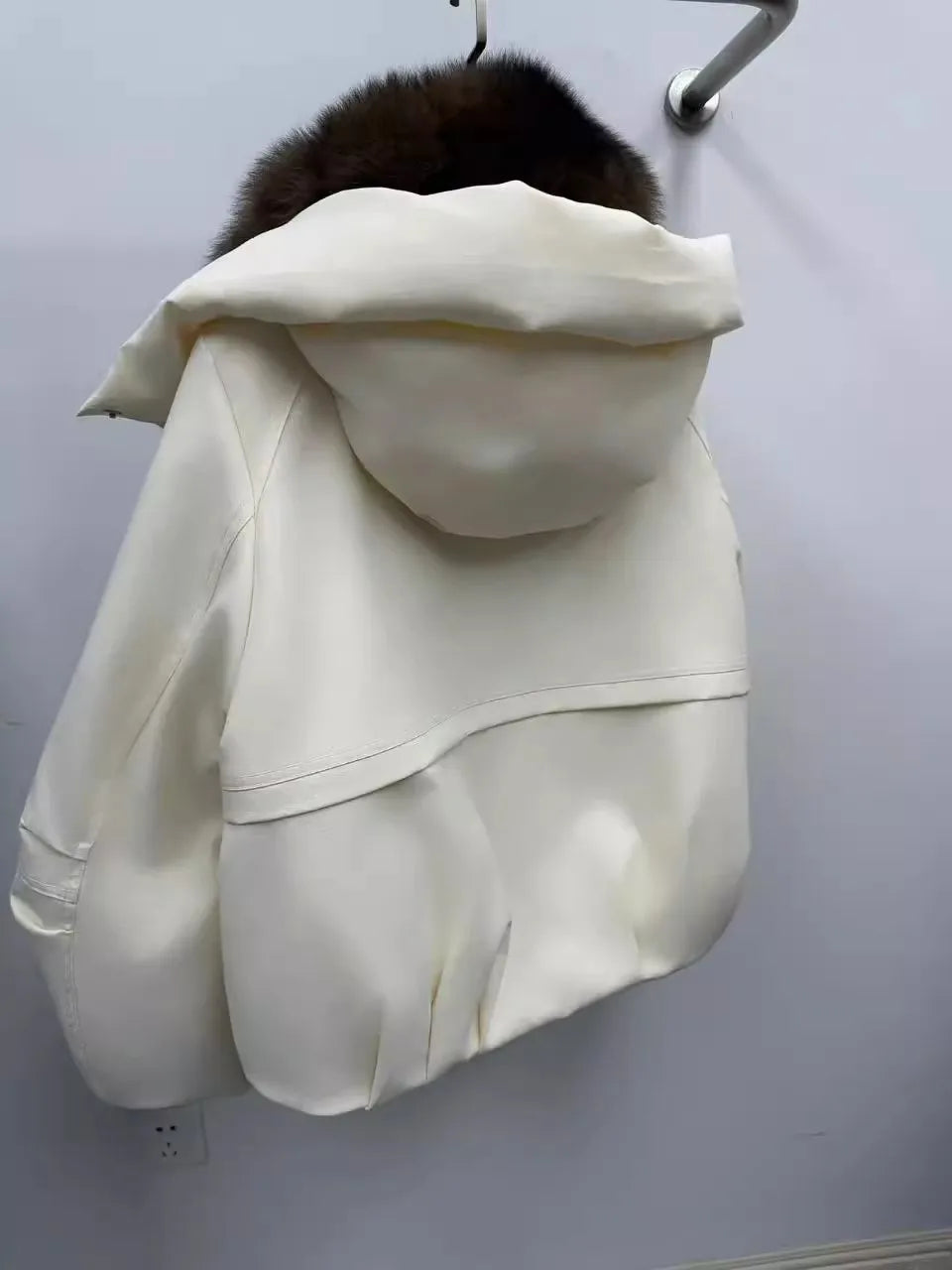 Winter 2025 Women's Fox Fur Collar Hooded down Jacket Y2K High Quality Short Fashion Casual Loose Versatile Warm Outerwear
