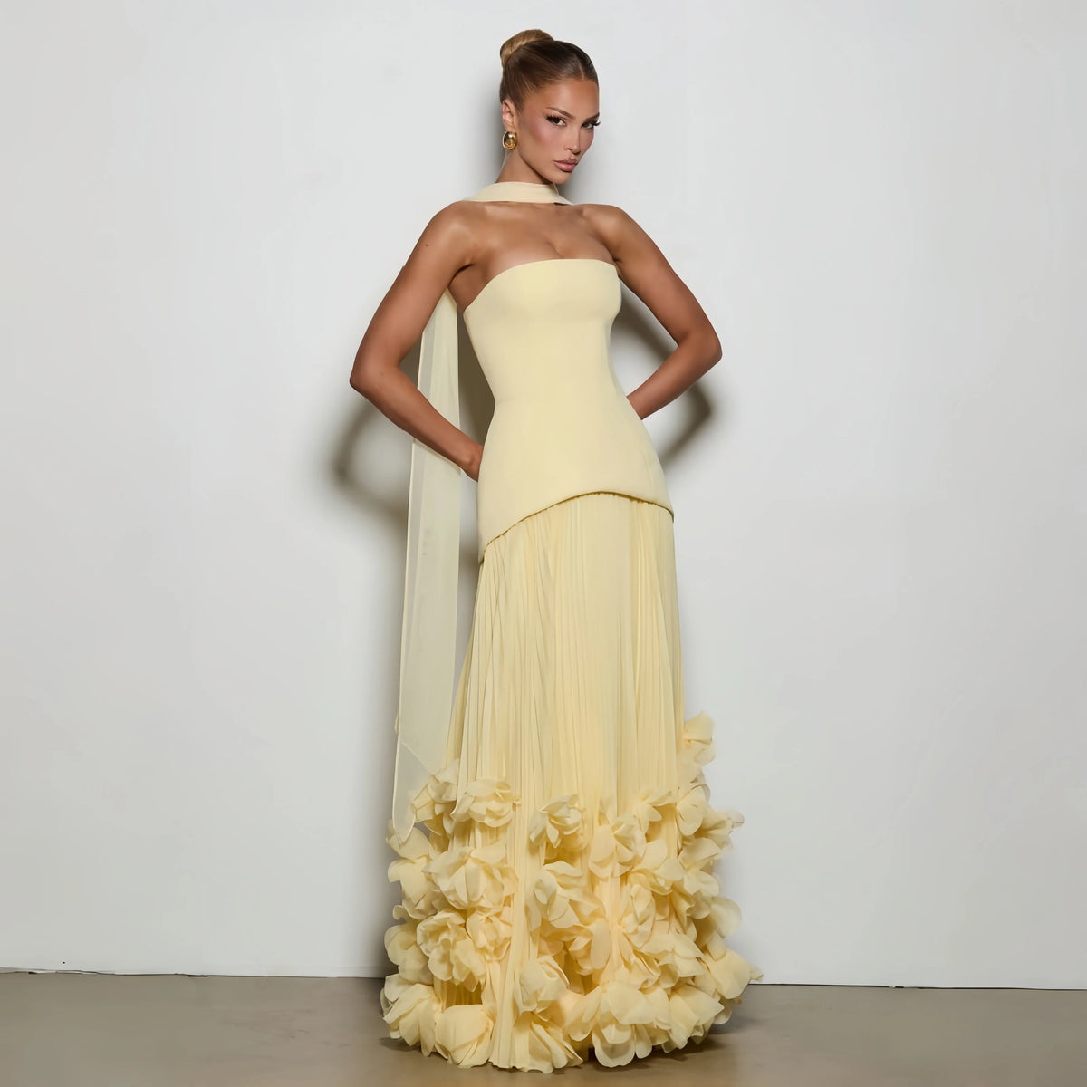Sexy Lemon Strapless Corset Maxi Gown Sleeveless Corset Pleated Chiffon 3d Floral Hem Flowy Skirt Formal Evening Party Wear