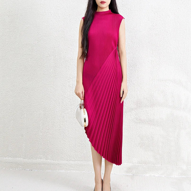 High-end women's summer dresses, sophisticated and stylish new styles, solid color, irregular patchwork, elegant evening gowns.