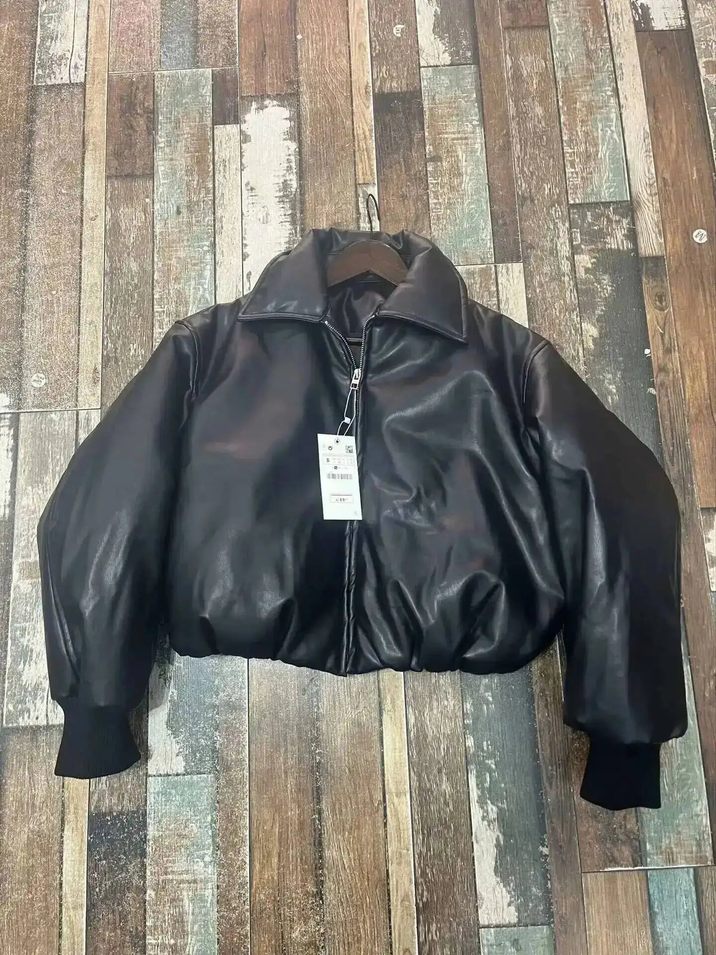 SHENGPALAE Women's Fashion 2026 Autumn Winter New Clothes Solid Color Leather Thicken Warm Female Short Cotton Jacket 5C1437