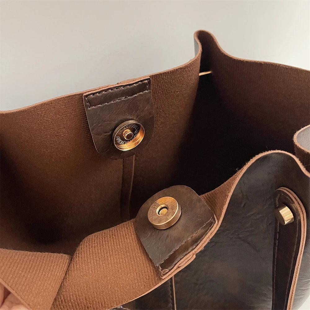 Transformable Shoulder Tote Bags For Women 2025 Latest Luxury Designer Handbags Soft PU Leather Large Capacity Shopper Tote Bag