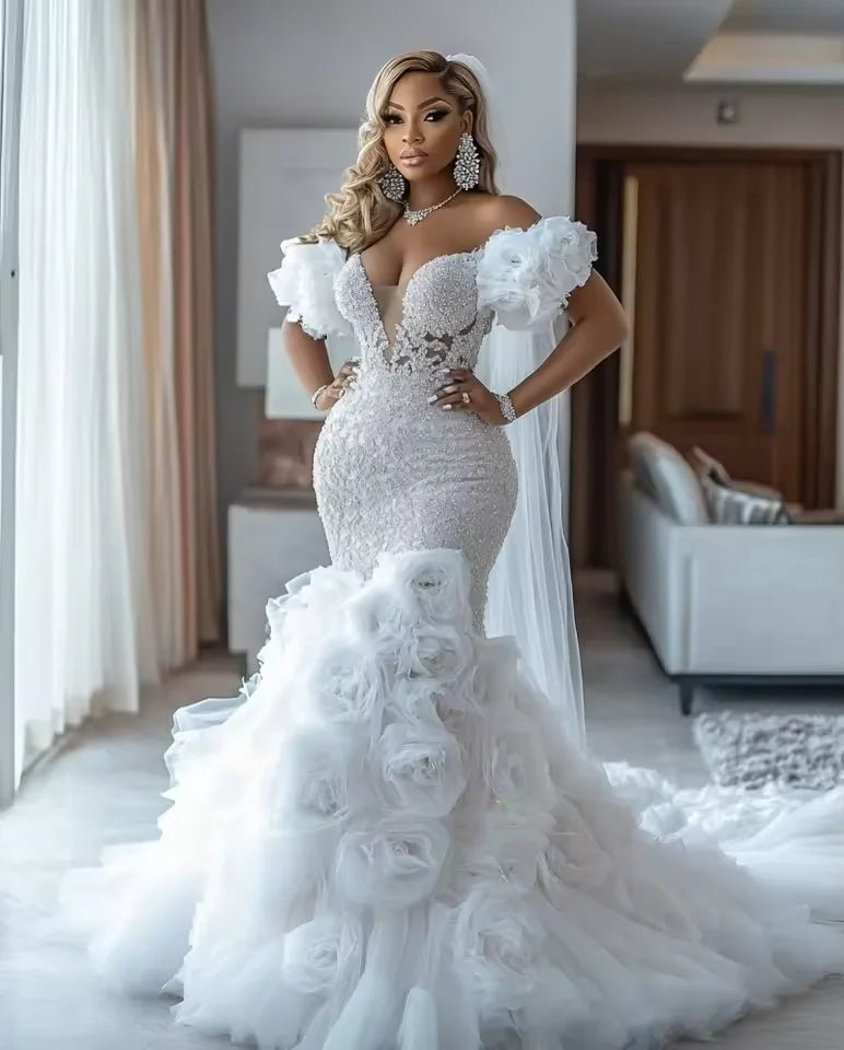 African Luxury Mermaid Wedding Dress Exquisite Handmade Flower Lace Bride Dress Pleat Layered Plus Size Wedding Dress Custom