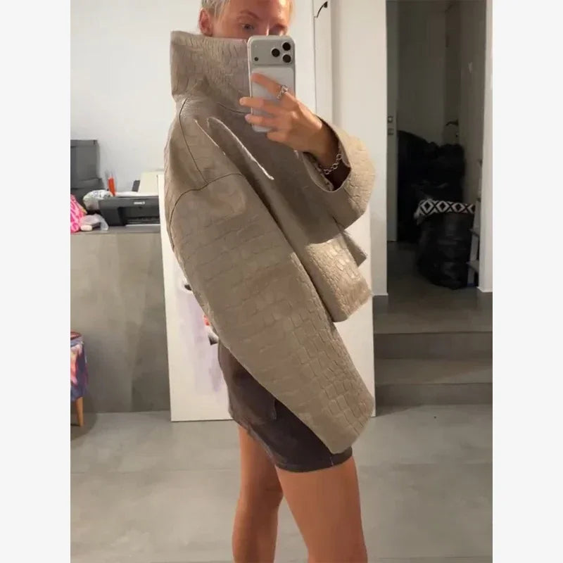 Crocodile Pattern Embossed Short Women Leather Jacket Stand Collar Zipper Long Sleeved Cropped Jackets 2026 Street Daily Outfit