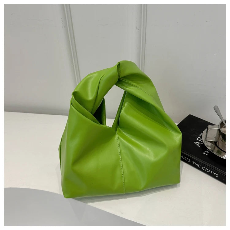 Elegant Folded Cloud Women's Handbag Trendy Minimalist PU Leather Tote Bag Soft Surface Magnetic Buckle Closure Casual Use