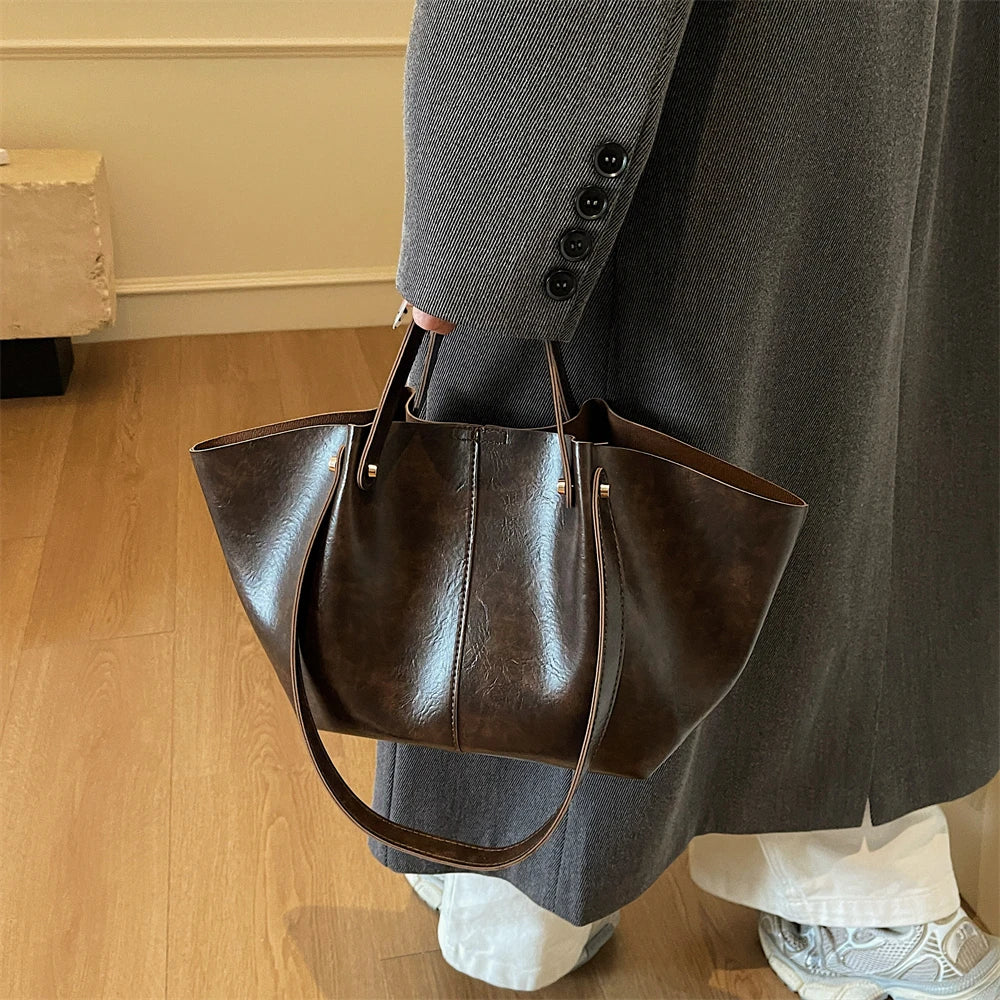 Transformable Shoulder Tote Bags For Women 2025 Latest Luxury Designer Handbags Soft PU Leather Large Capacity Shopper Tote Bag