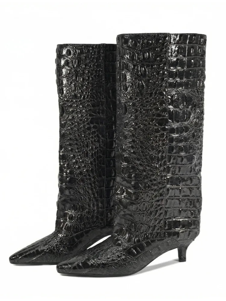 Women's Spring and Autumn New Cat Heel Wide Knee Knee Boots Fashion Pointed Women's Low Heel Mid Heeled Boots