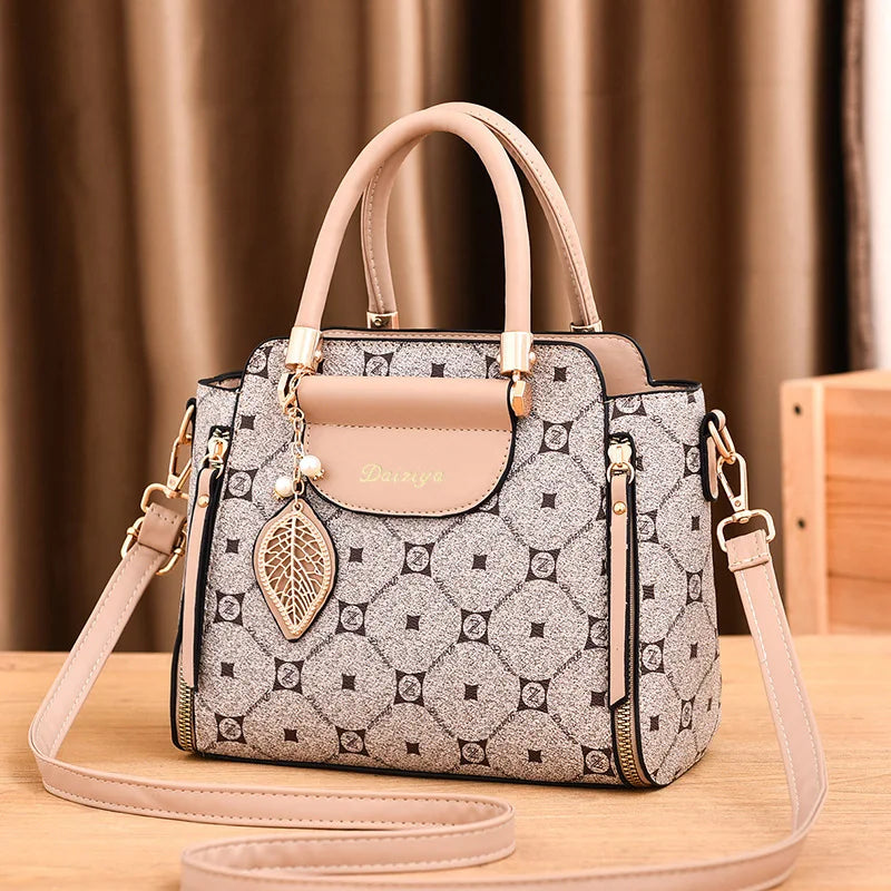 Fashionable Printed Women'S Handbag New High-Capacity Shoulder Bag Classic Retro Diagonal Cross Bag Urban Commuting Tote Bag
