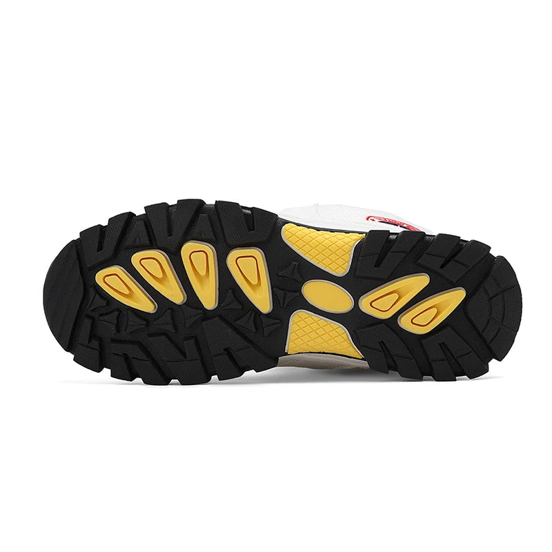 2025 new winter warm plush lined snow boots women's outdoor waterproof and non-slip plush cotton boots comfortable platform shoe