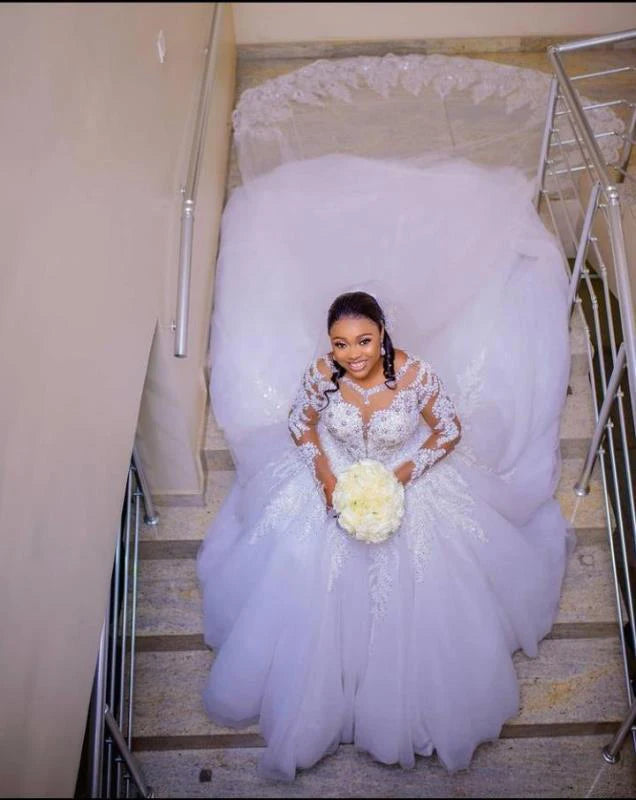 Customized Ball Gown Wedding Dresses Women Beaded Court Train Bridal Gowns V-Neck Long Sleeves Vestido De Noiva robe de mariée