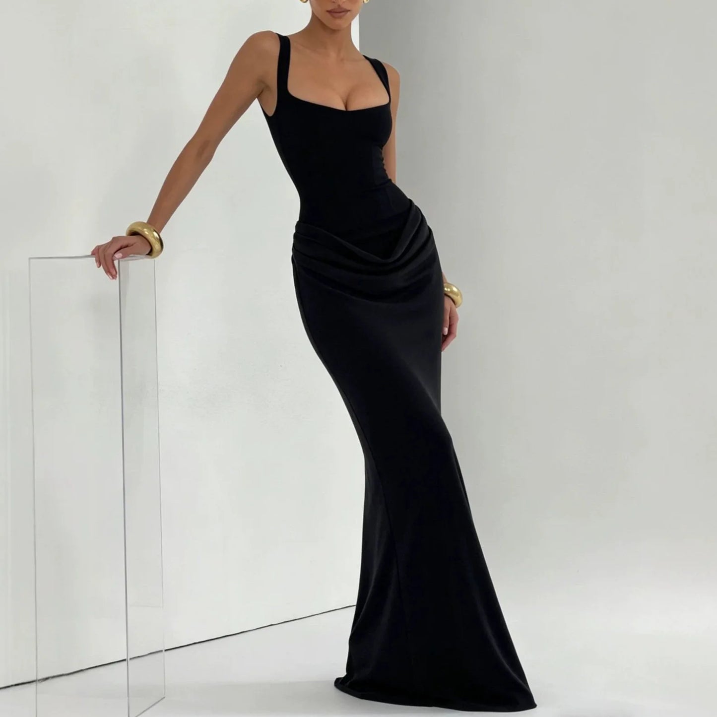 Ladies' formal square neck sleeveless waist cinching design with pleated fish tail long skirt for dinner party slimming dress
