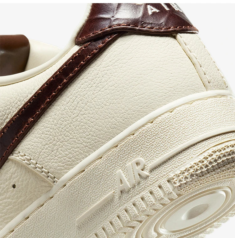 Nike genuine Air Force 1 men's classic lightweight breathable board shoes IH7332-001