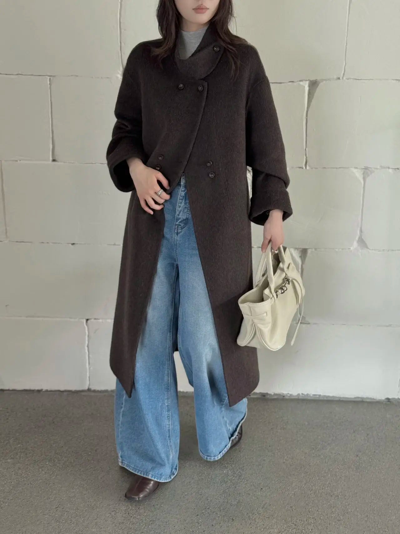 Ladies' 100% wool coat, high-end slimming stand up collar, double breasted loose long woolen coat, autumn and winter bestseller