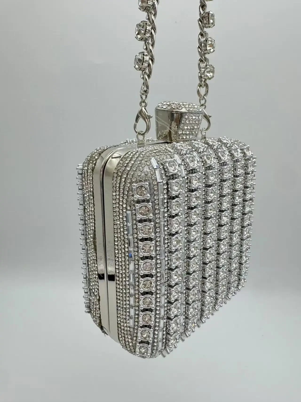 Handmade Diamond Encrusted Square Clutch Evening Bag Small Size Portable Sparkling Polyester Fiber Dinner Bag for Women