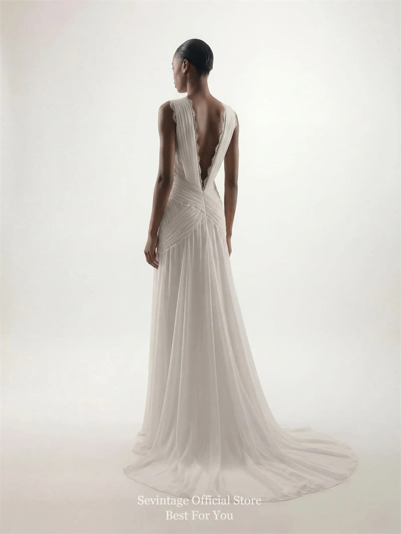 Sevintage Bohemian Chiffon Wedding Dresses Dark V-Neck Sleeveless Bridal Gowns Backless Pleated Lace A-Line Wedding Gowns Custom