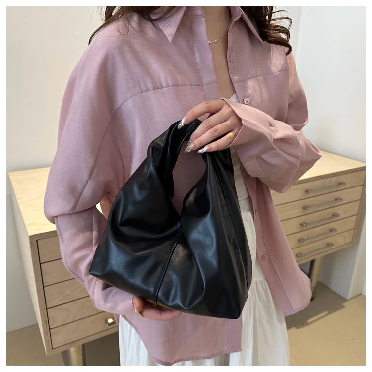 Elegant Folded Cloud Women's Handbag Trendy Minimalist PU Leather Tote Bag Soft Surface Magnetic Buckle Closure Casual Use